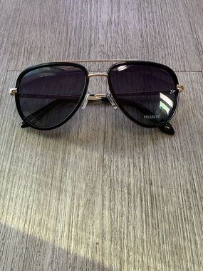 quay australia all in black & gold small polarized aviator sunglasses eyewear